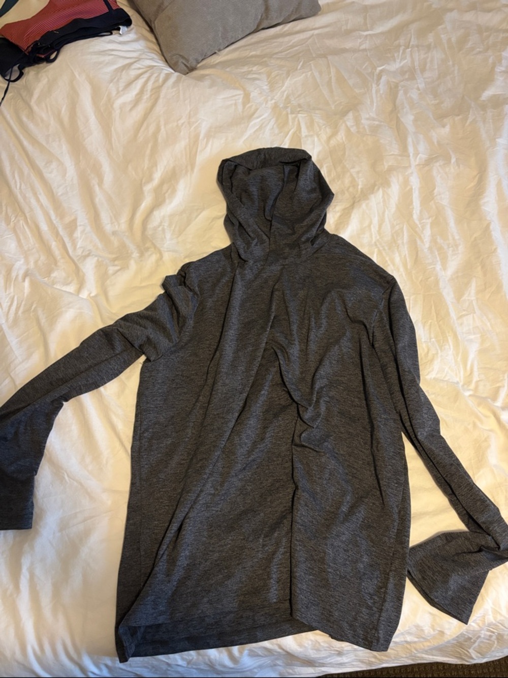 ALO Yoga Men's Hooded Long-Sleeve Top - Charcoal
